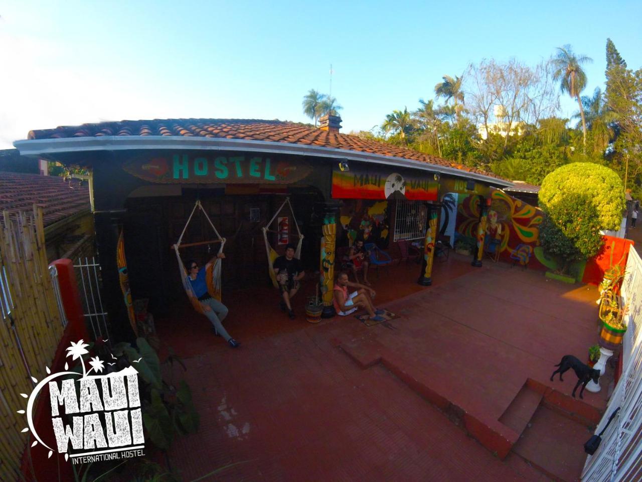 Maui Waui International Hostel Encarnación Exterior foto